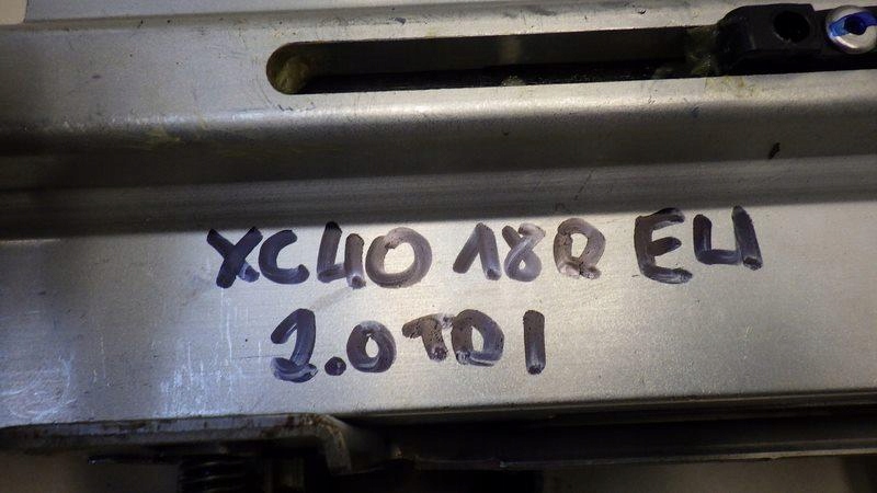 фото №12, Колонка рулевая volvo xc40 2.0 tdi 32246209 33528101-02