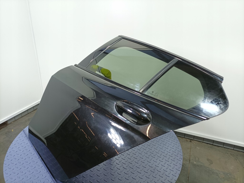 фото №3, Bmw 1 f40 дверь задняя левая 475 black sapphire