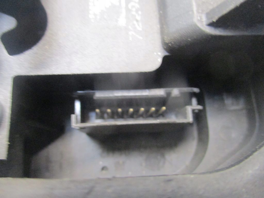 фото №7, Замок двері правий задня bmw e90 f10 f20