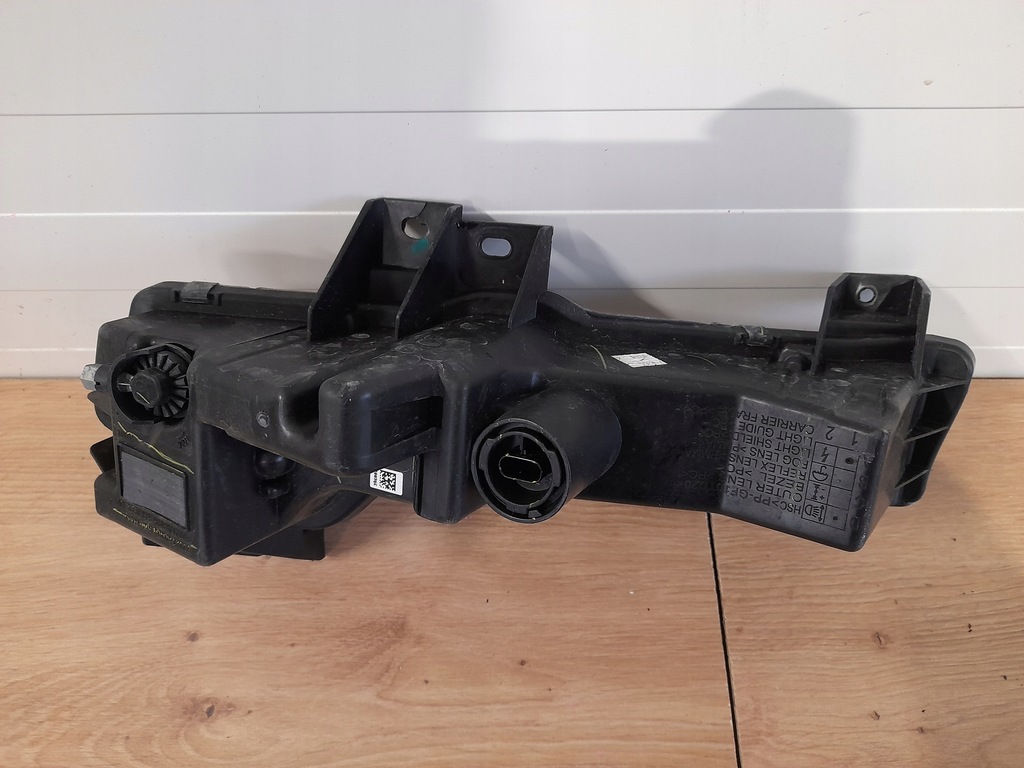 фото №4, Tesla 3 model drl протитуманна фара правий