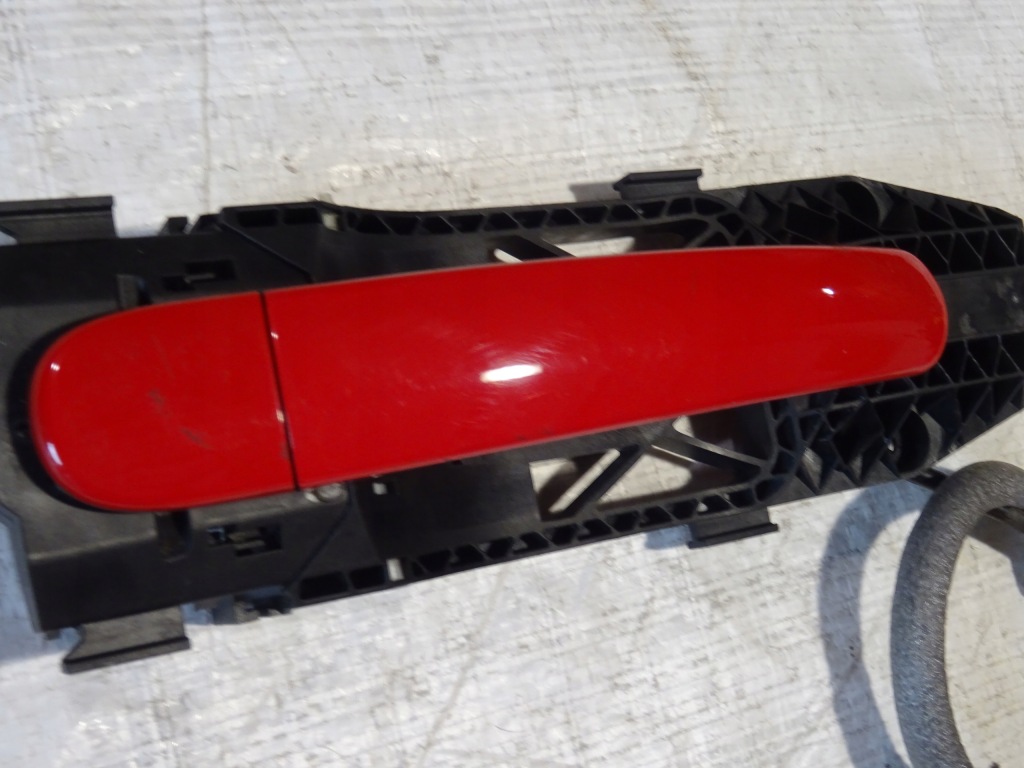 фото №2, Ручка зовнішня перед права vw jetta vi 6 ly3d