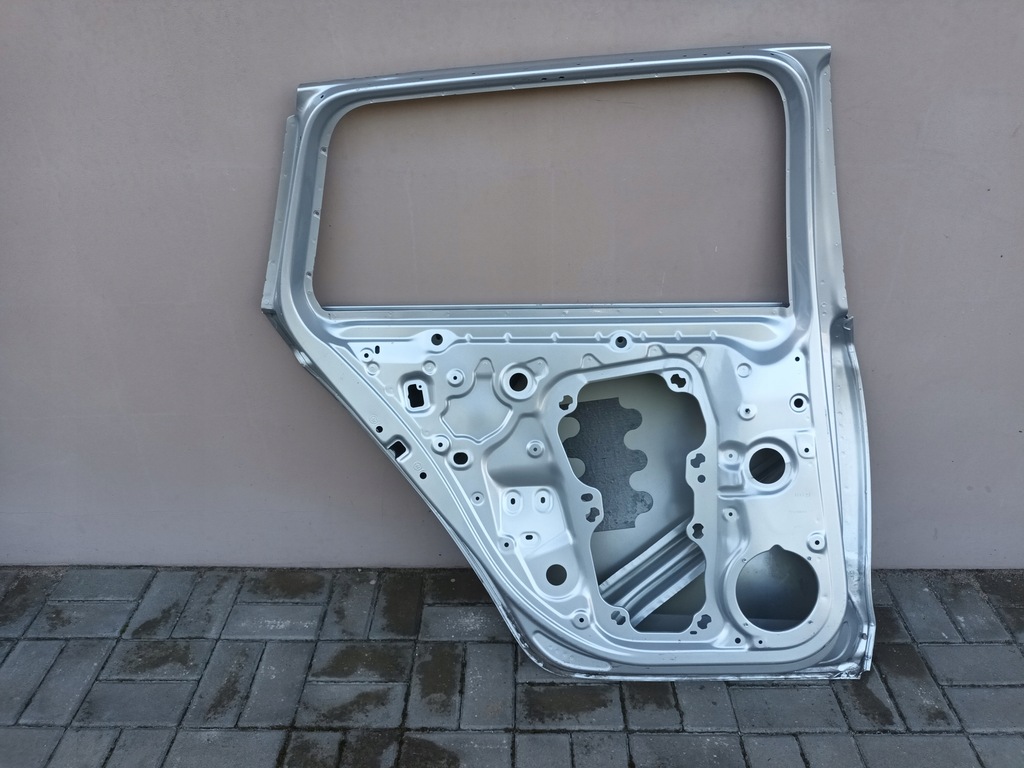 фото №6, Двері ліва задні skoda octavia iv kombi задня лівий