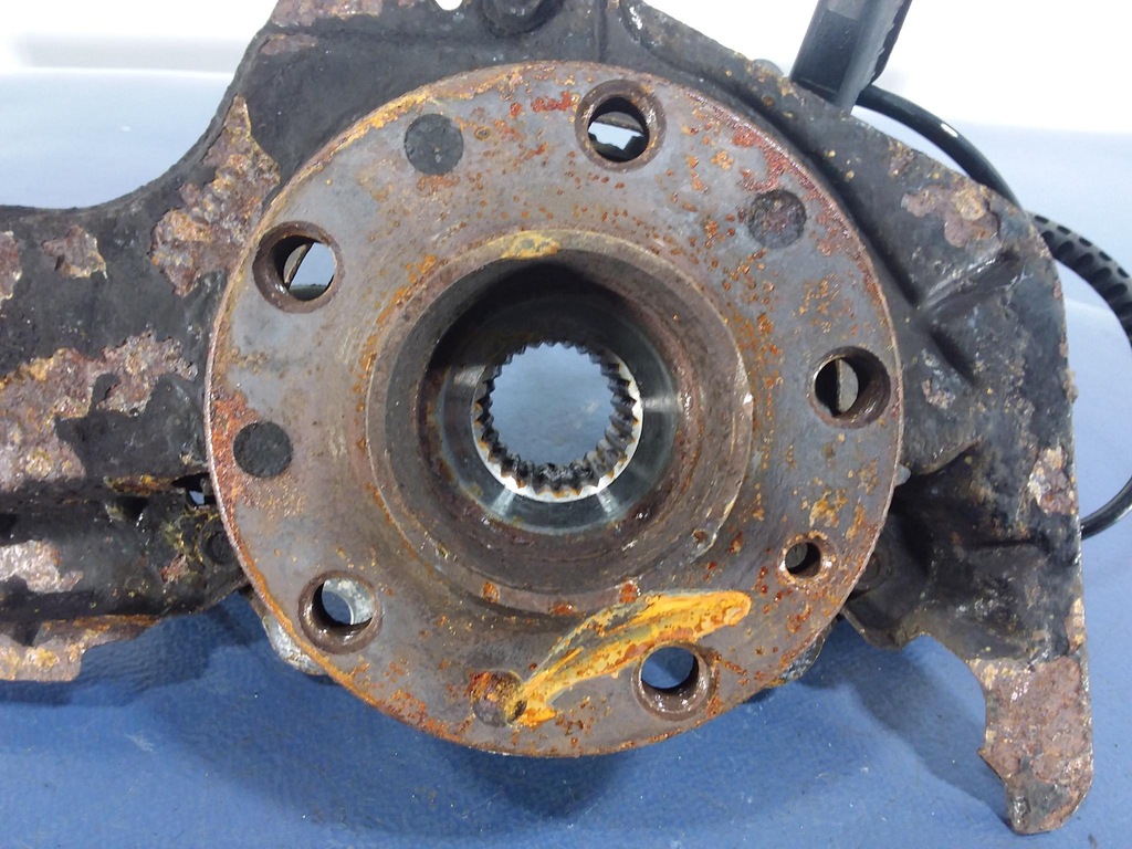 фото №4, Fiat tipo ii 1.4 поворотный кулак правая передняя ступица