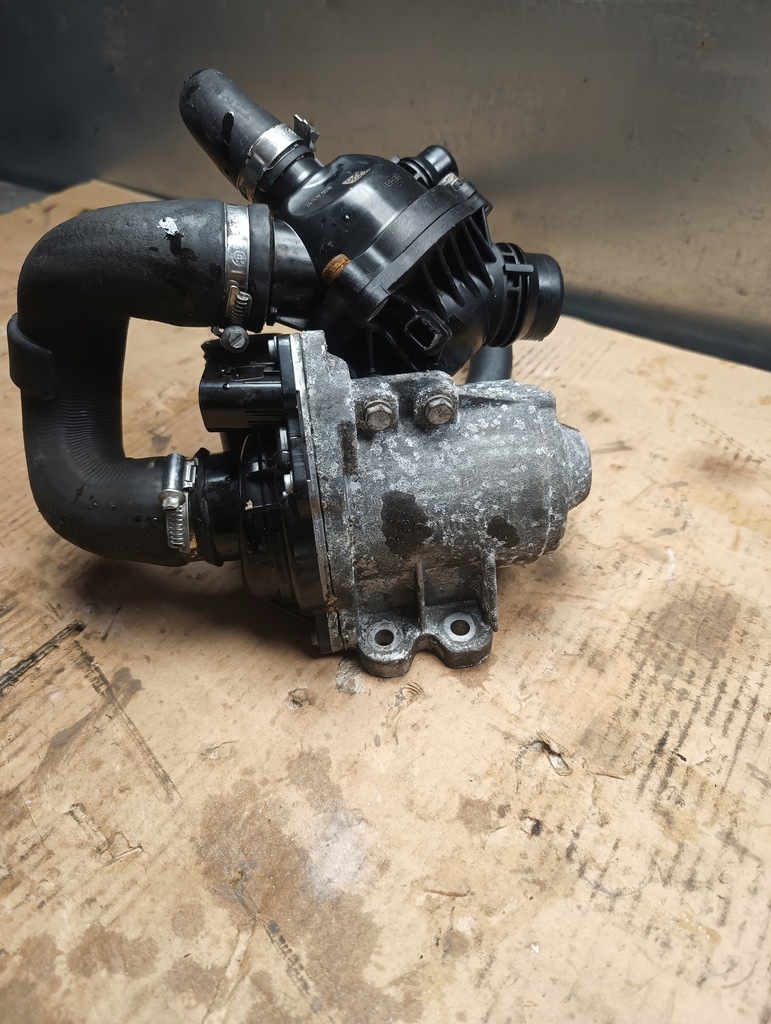 фото №8, Bmw e70 e71 x6 lift насос wody электрическая continental двигателя n57 40d