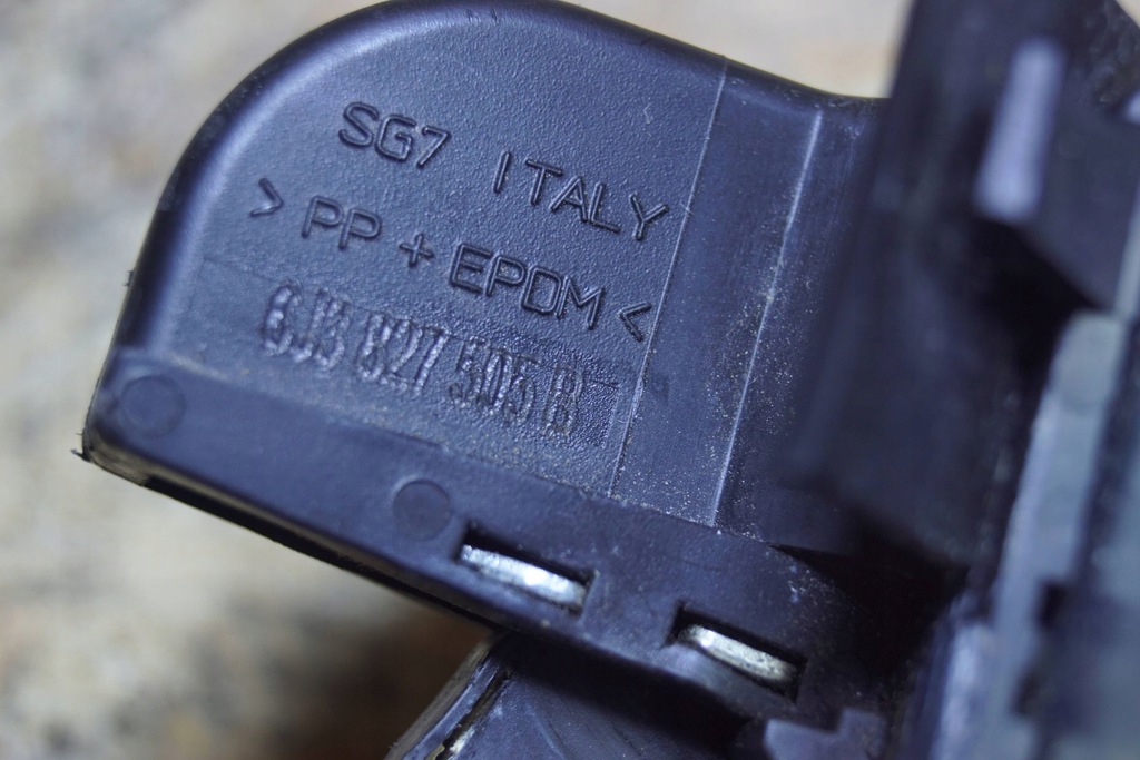 фото №8, Seat ibiza iv 6j замок крышки задняя 897