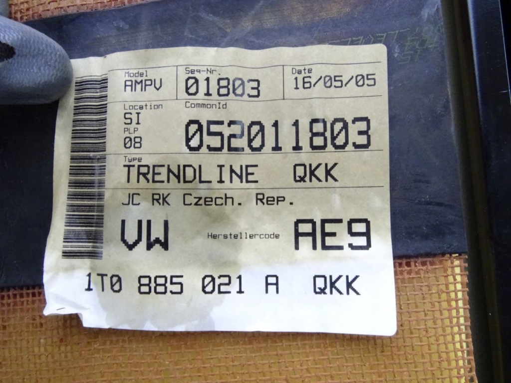 фото №8, Vw touran i 03- сиденье левый задняя iii ряд