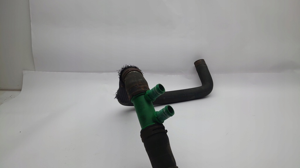 фото №4, Шланг wąż труба радіатора renault trafic ii vivaro 2.5 dci 8200413834/d