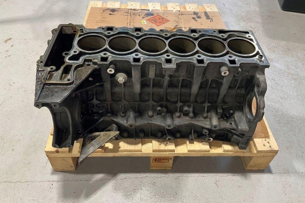 фото №8, Блок двигуна bmw 3 coupe e92 7558318 3.0l бензиновий 2011