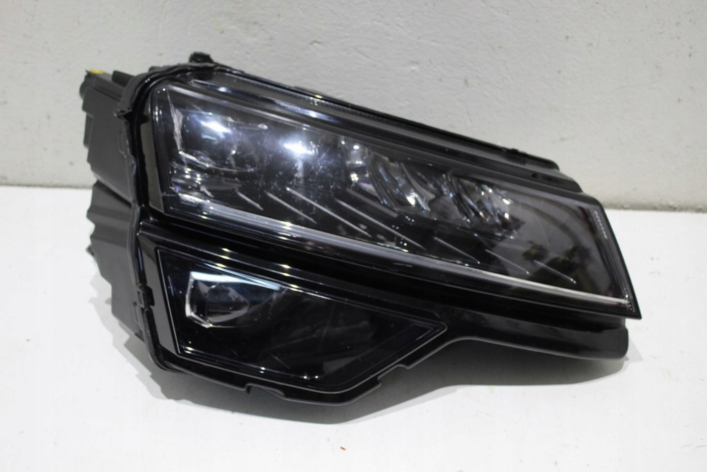 фото №1, Skoda karoq full led правый +модуль