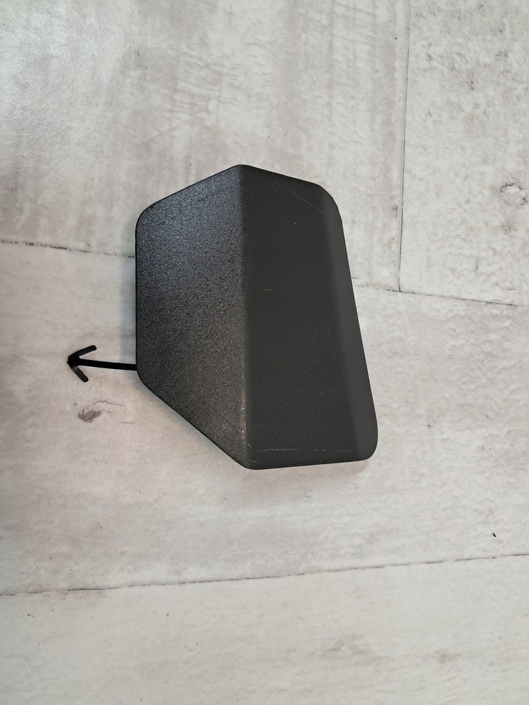 фото №1, Toyota corolla cross заглушка фаркоп перед 53128-16020