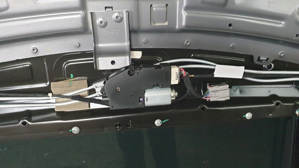 Jaguar xj x351 16r рестайлінг  swb короткий люк панорама Недорого