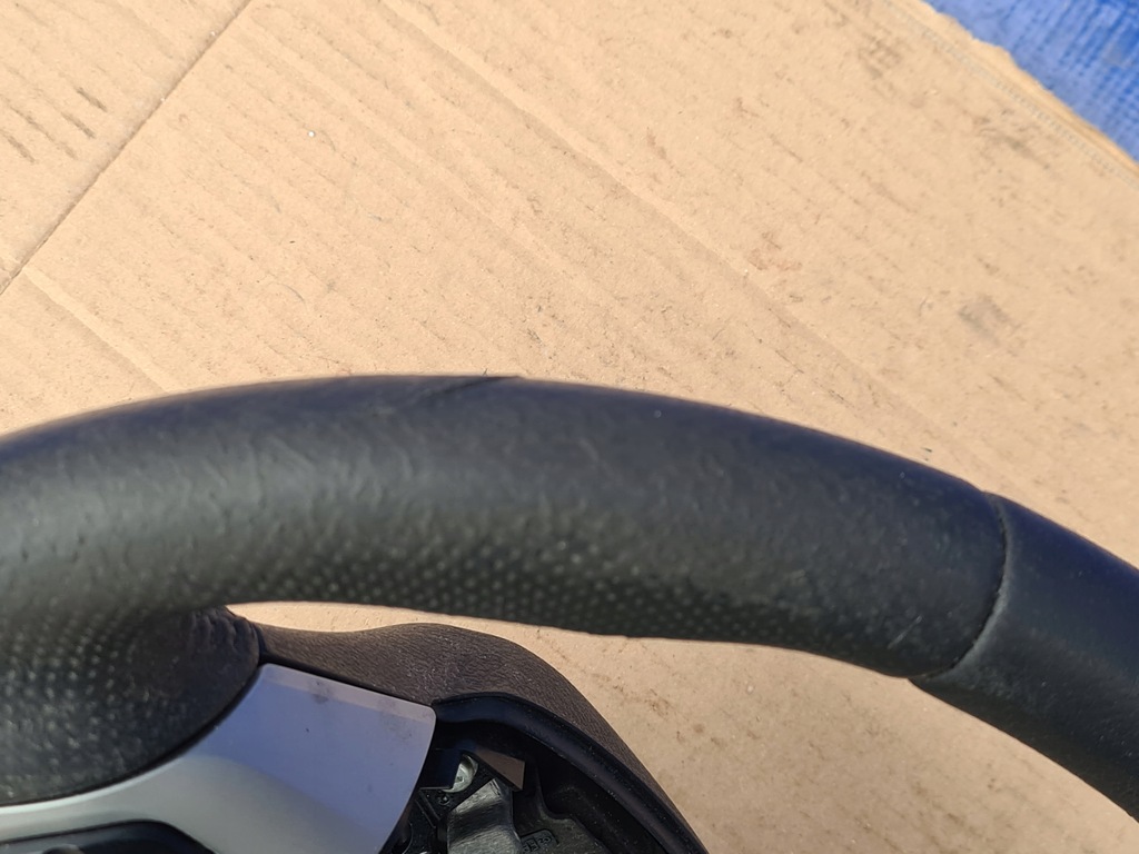 фото №8, Toyota auris i lift 09-11 повітропровід шкіра шкіряний