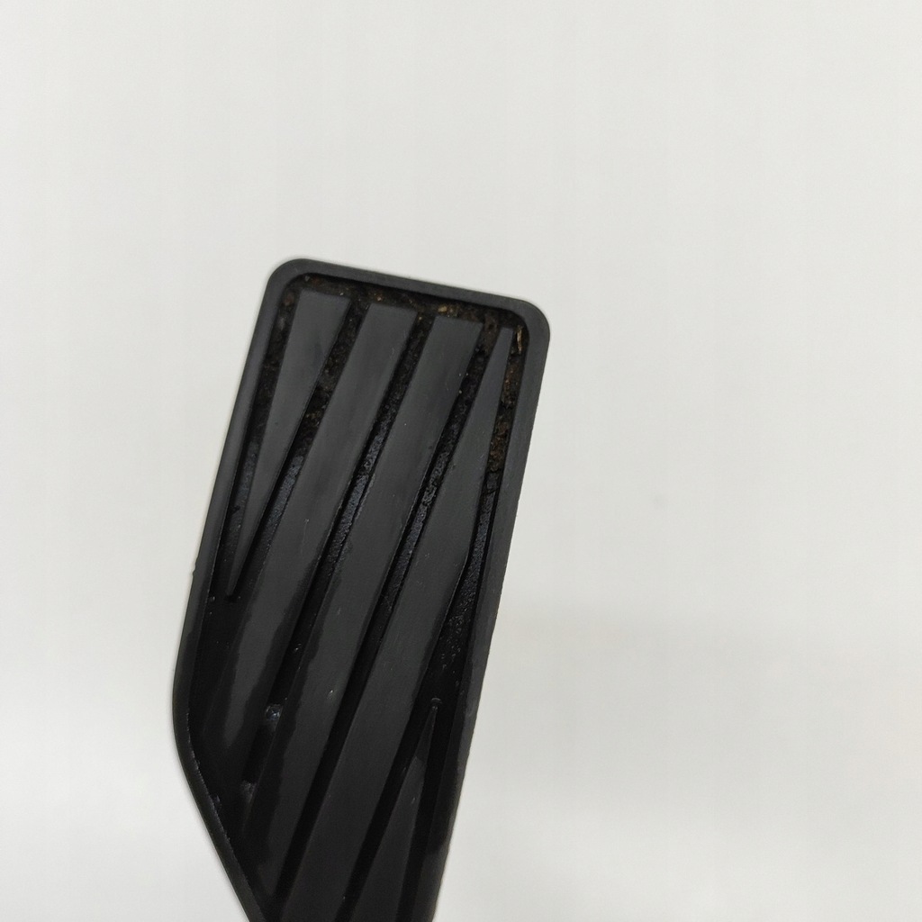 фото №8, Suzuki sx4 s-cross 2023 педаль газа / ускорения