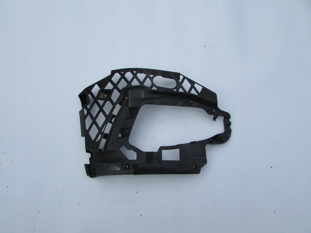 фото №1, Vw passat b8 r-line lift направляющая правый 3g0807178g