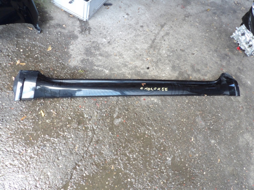 фото №1, Молдинг порог правая jeep grand cherokee wk 2