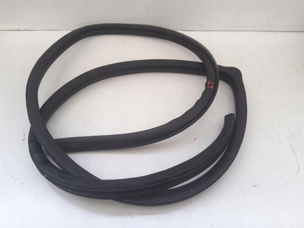 фото №2, Прокладка двері лівий задня toyota avensis ii t25