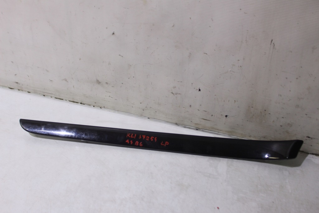 фото №1, Молдинг двері ліва передня audi a4 b6 1.9tdi