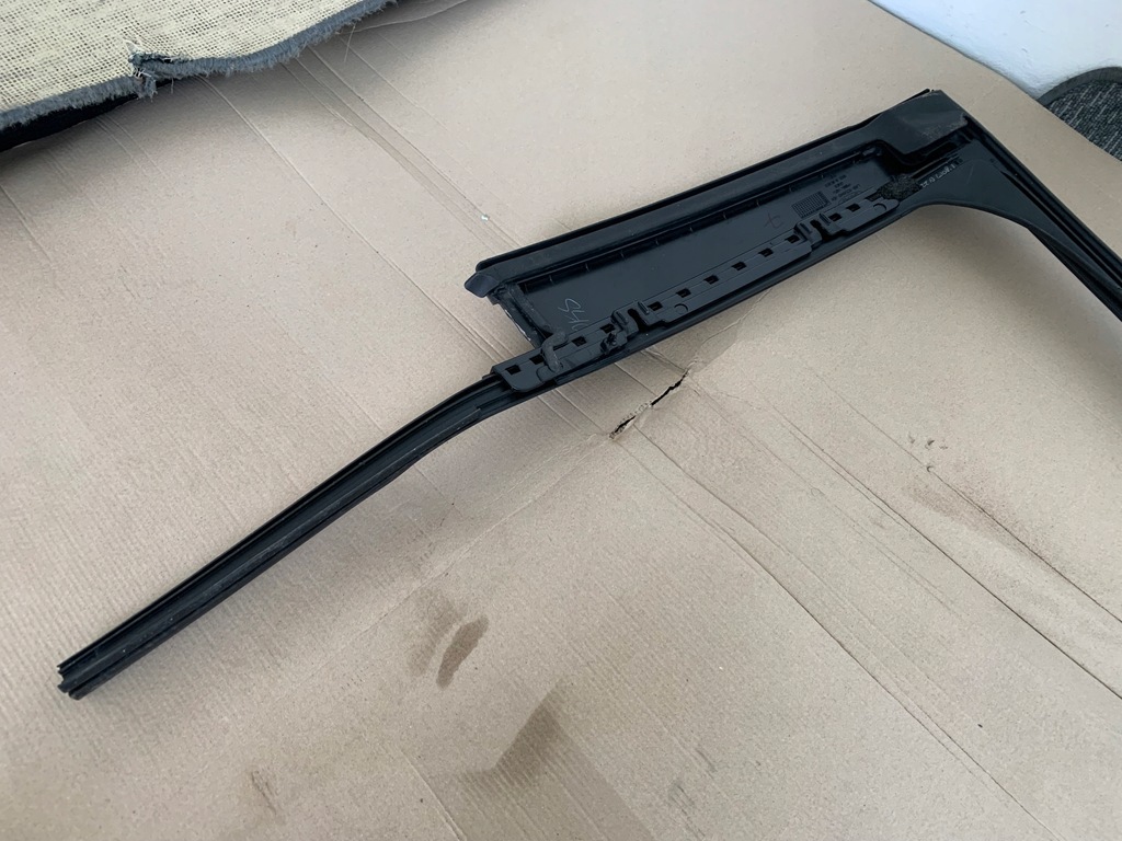 фото №13, Ford mustang mach-e 2021r молдинг рамка захист ручка двері правий задня задня