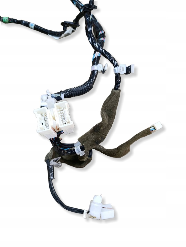 Жгут панели приборной панели перед toyota sequoia xk60 821420c140 Недорого