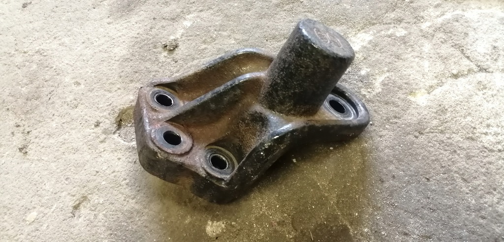 фото №1, Hyundai i30 ii 1.4 gdi кронштейн двигуна