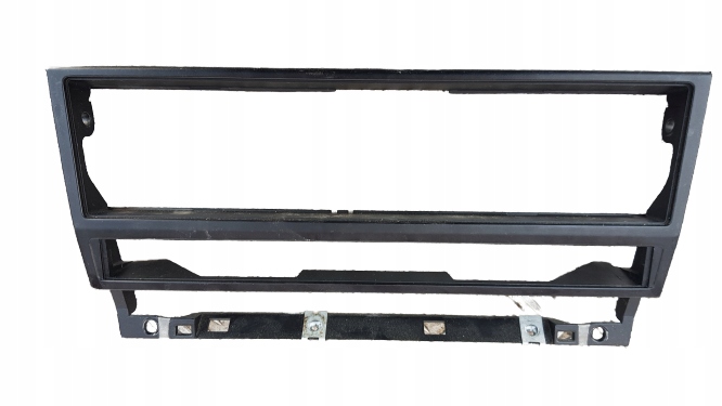 фото №1, Bmw 5 e39 рамка панель радіо 8247302