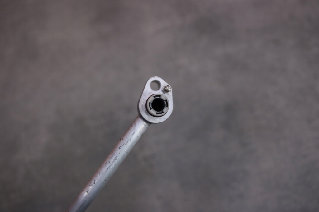 фото №9, Bmw f40 f44 f45 x1 f48 x2 f39 трубка шланг wąż кондиціонера 6805436