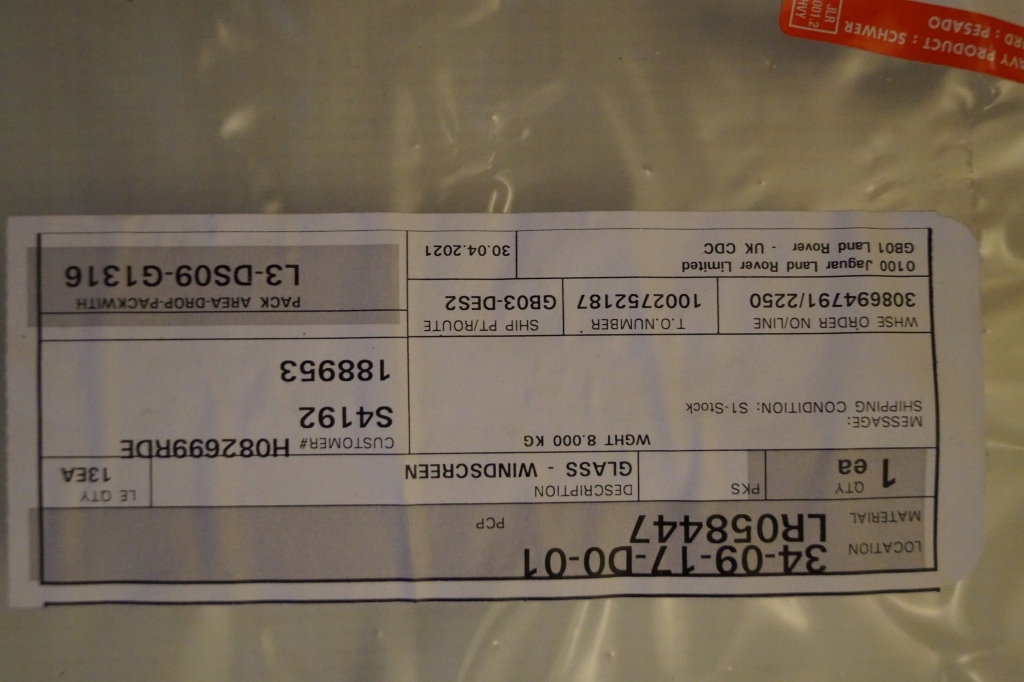 фото №3, Скло перед land rover defender