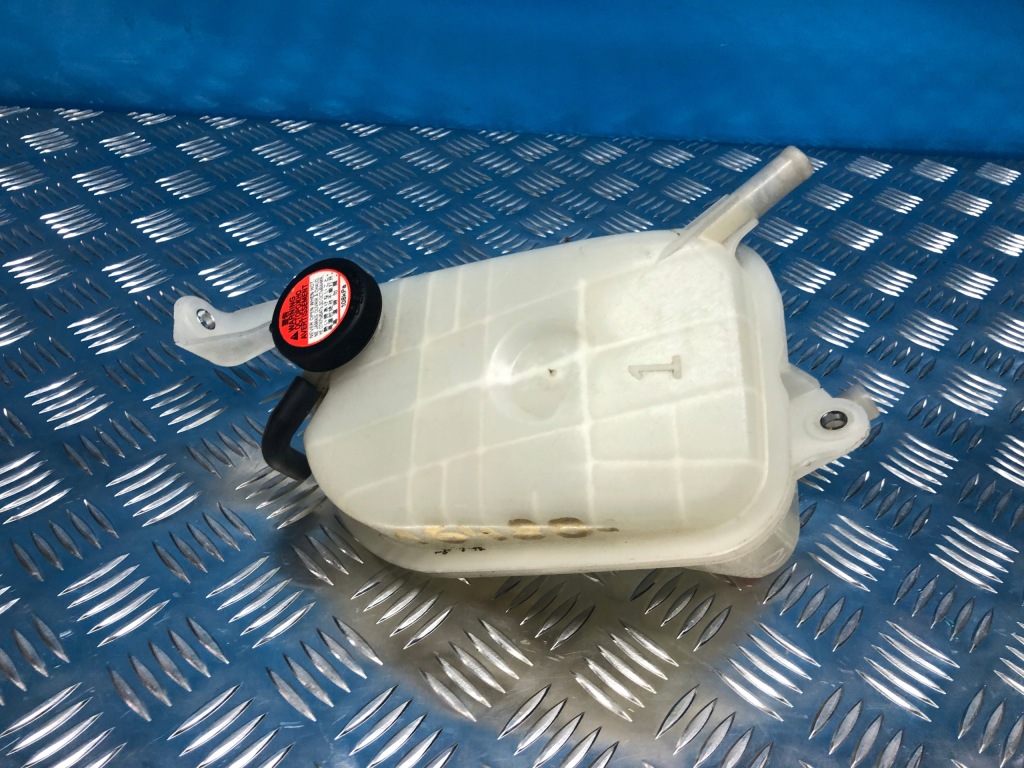 фото №1, Toyota auris ii бачок расширительный