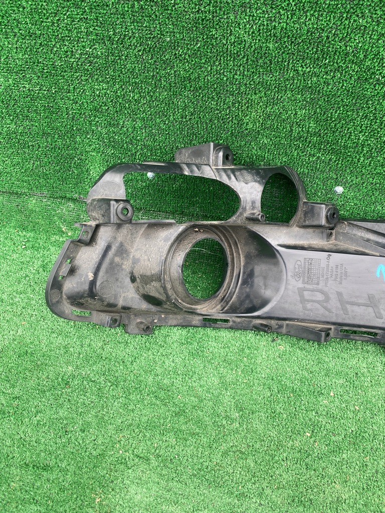 фото №8, Ford mustang 2014- права решітка бампера перед fr3b-17b968-a