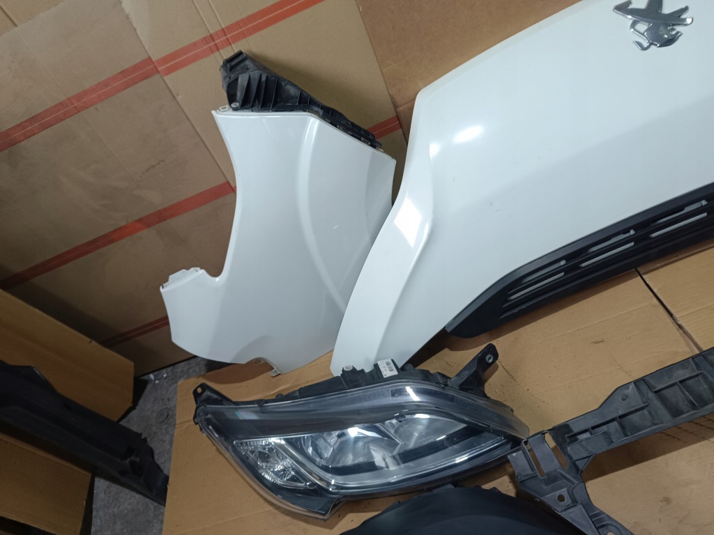 фото №8, Kompletny перед капот бампер лампи boxer iii 2018r