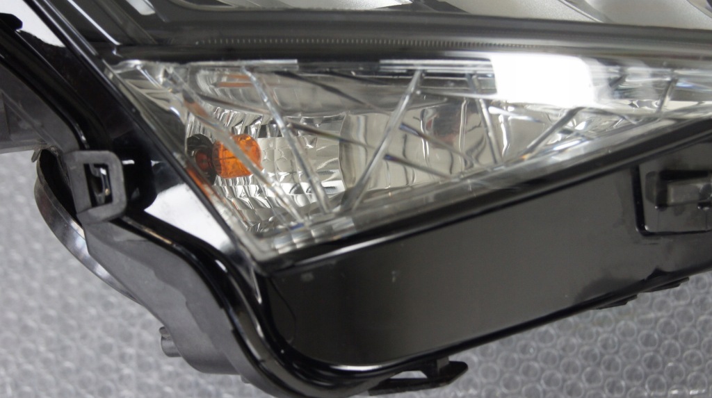 фото №8, Full led skoda superb lift правая europa 3v1941016c