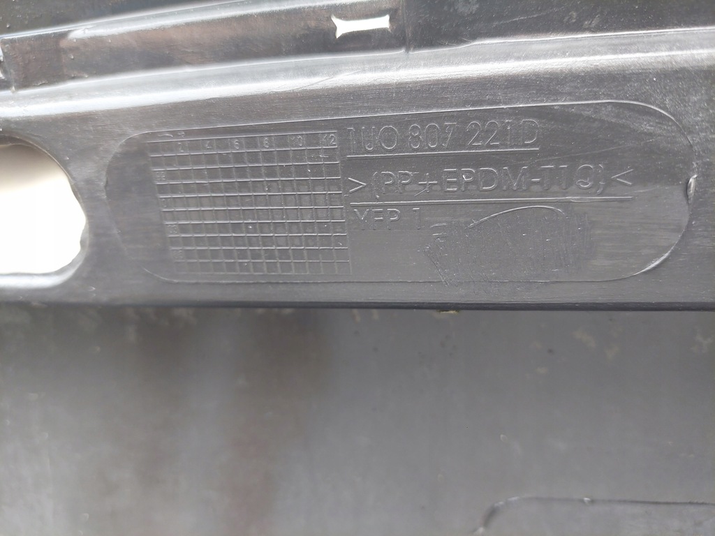 фото №9, Skoda octavia 1 i 1996- бампер перед передний 1u0807221d новый orginał