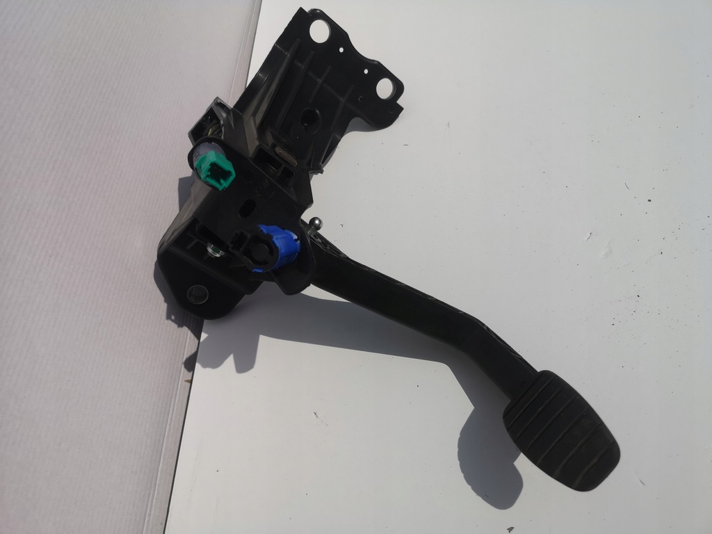 фото №1, Master iii педаль тормоза