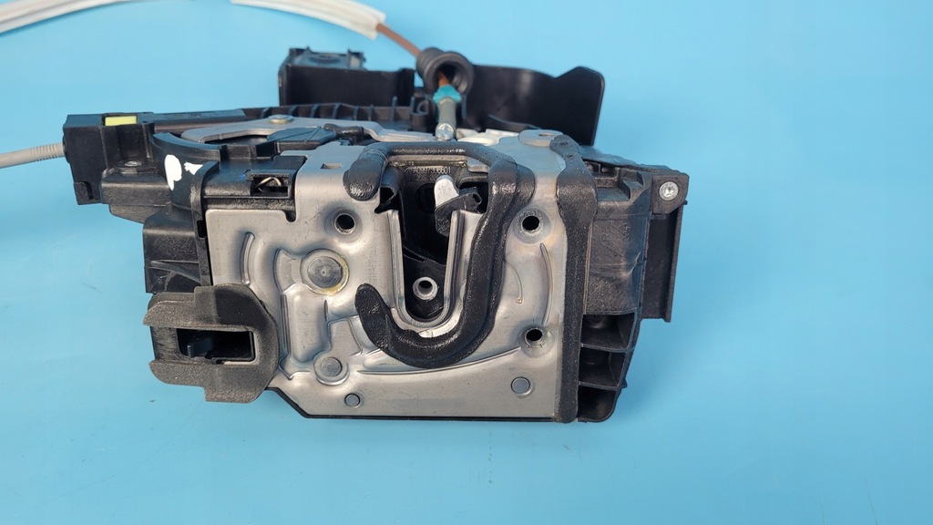 фото №7, Mercedes eqe w295 350+ 23r замок дверь правый задняя a0997306601