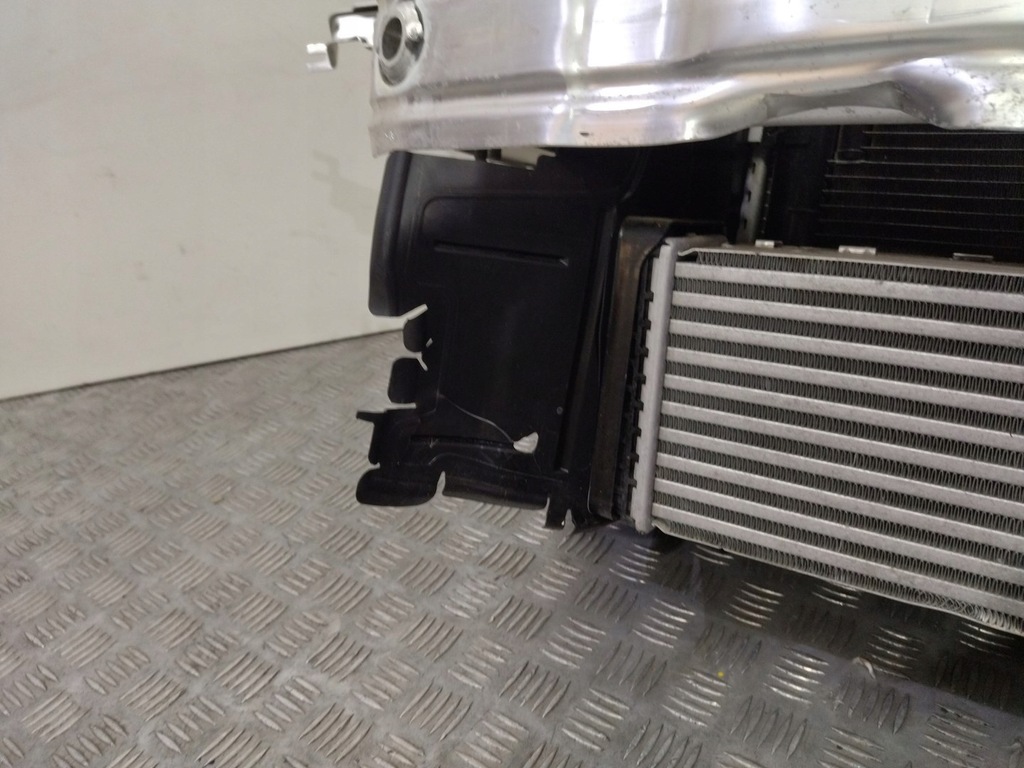 фото №6, Радіатор pas передній підсилювач audi a7 3.0 tdi