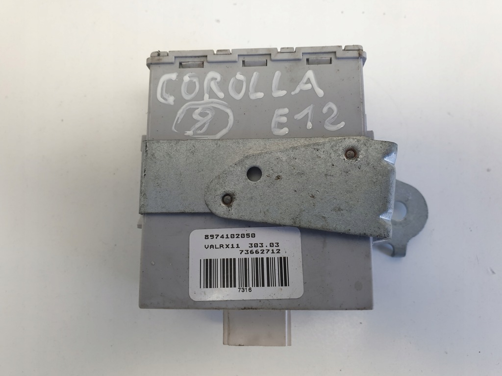 фото №1, Toyota corolla e12 модуль замка центрального