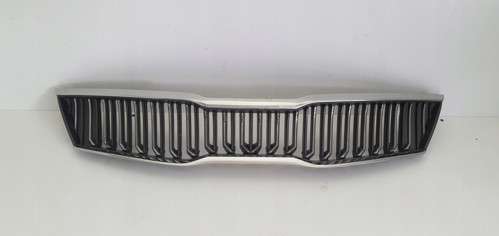 фото №1, Kia optima iv 18r lift решётка радиатора решётка радиатора 86350-d4500