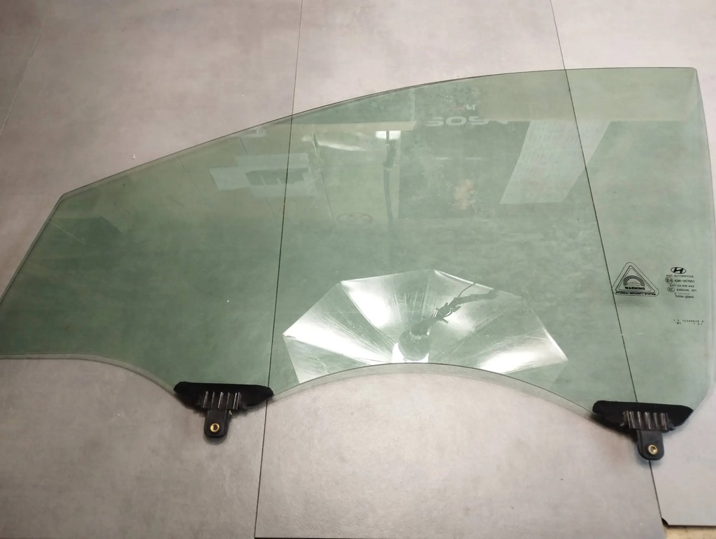 фото №1, Hyundai ix35 2013 стекло левая перед