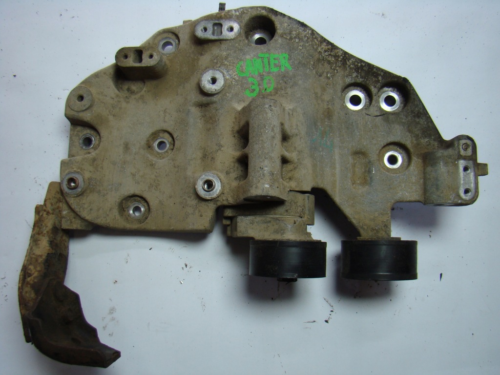 Купить Кронштейн генератора mitsubishi canter fuso 3.0 eu 5 504339833