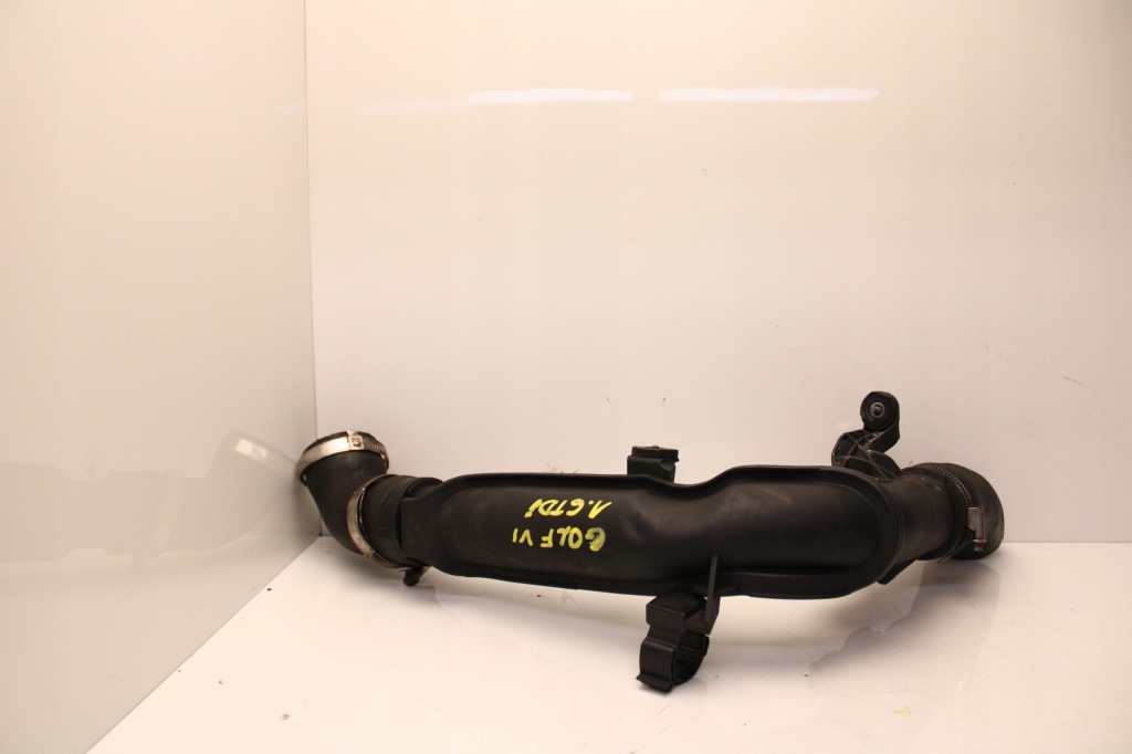 фото №5, Vw golf vi 1.6 tdi шланг труба пабтрубок  интеркулер 1k0145770ae