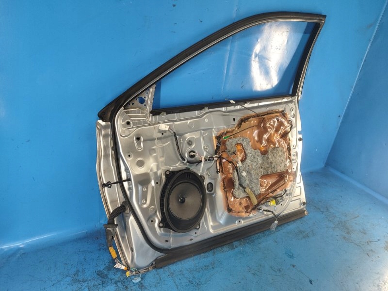 Купити Двері передні перед правий 67001-06220 toyota camry 55 14-17