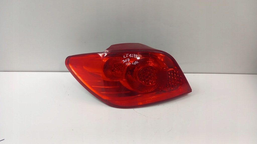 фото №1, Peugeot 307 hb lift лампа задня лівий