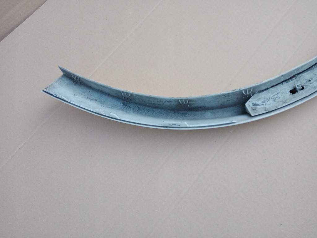 фото №6, Mercedes x253 glc права молдинг крила задня a25388