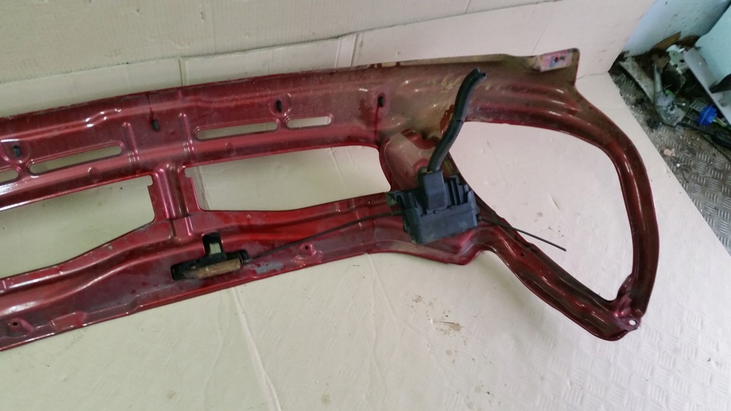 фото №9, Pas передній підсилювач накладки на фари - iveco daily iv 06-11