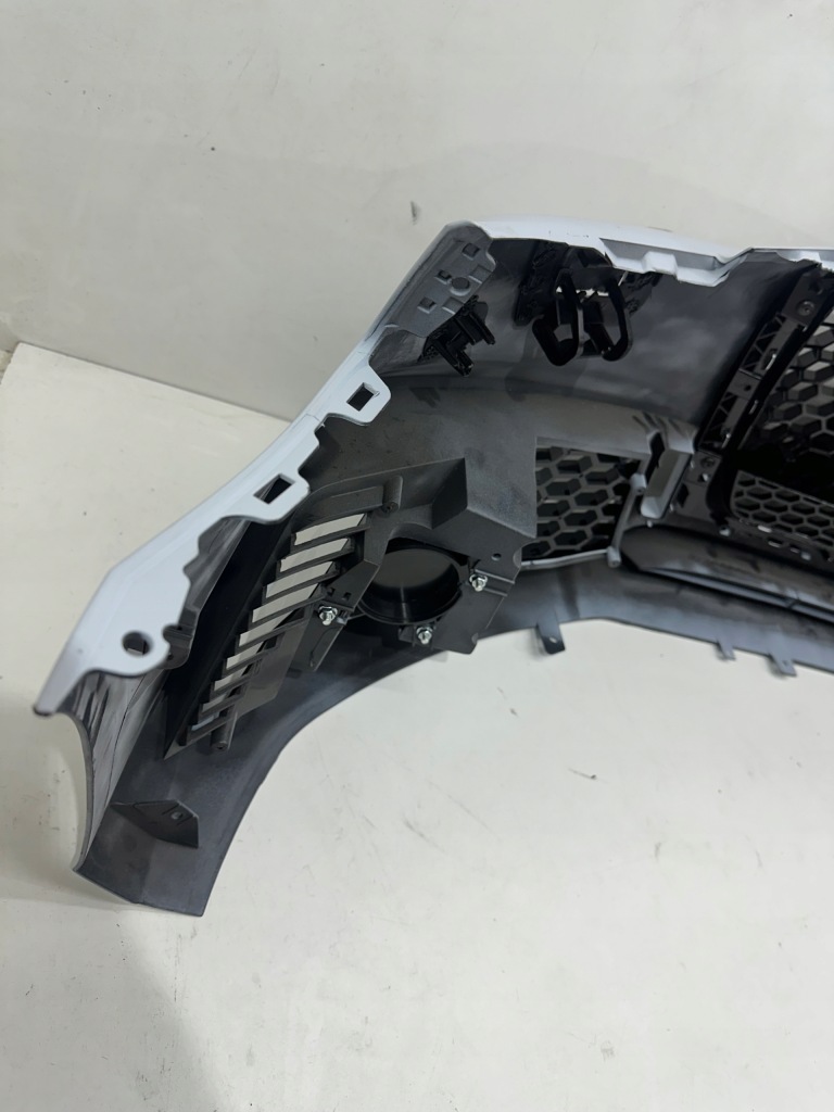 Бампер передний перед audi a4 8w rs look 4xpdc Доставка