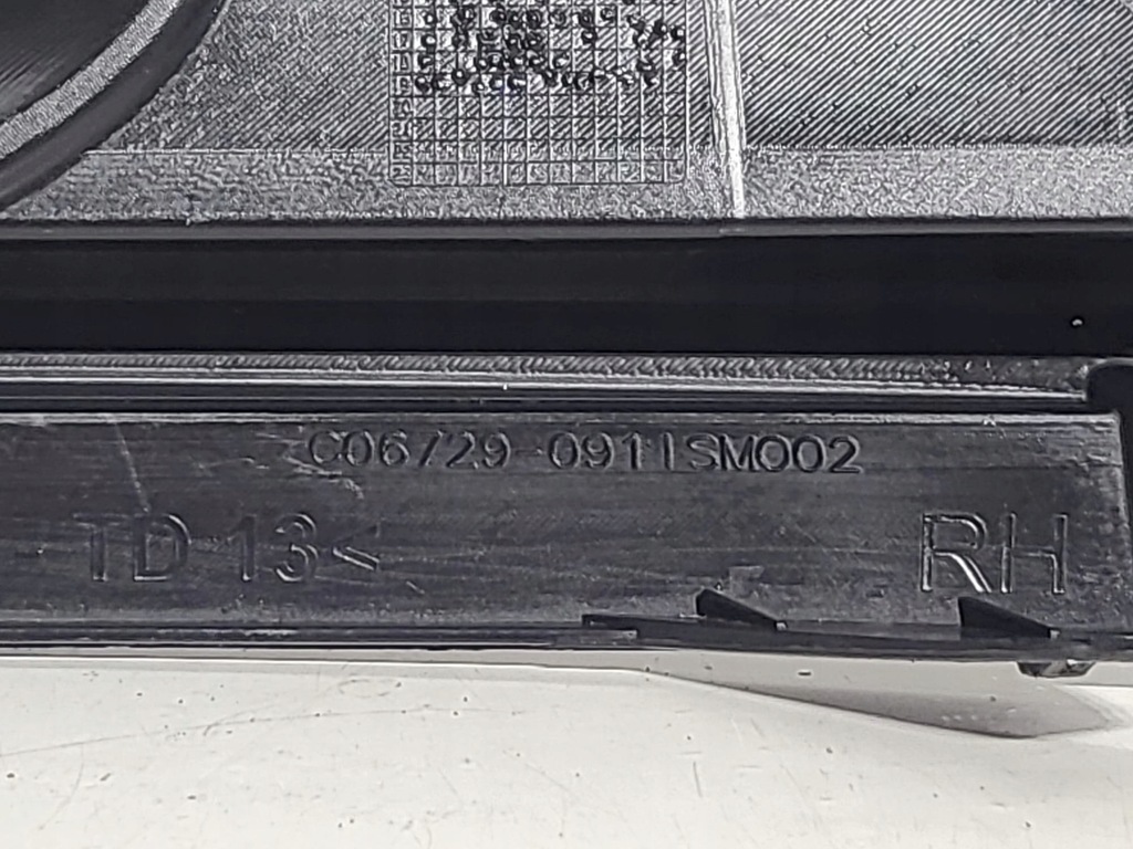 фото №9, Решётка бампера правая перед renault talisman 2015- 261a27718r