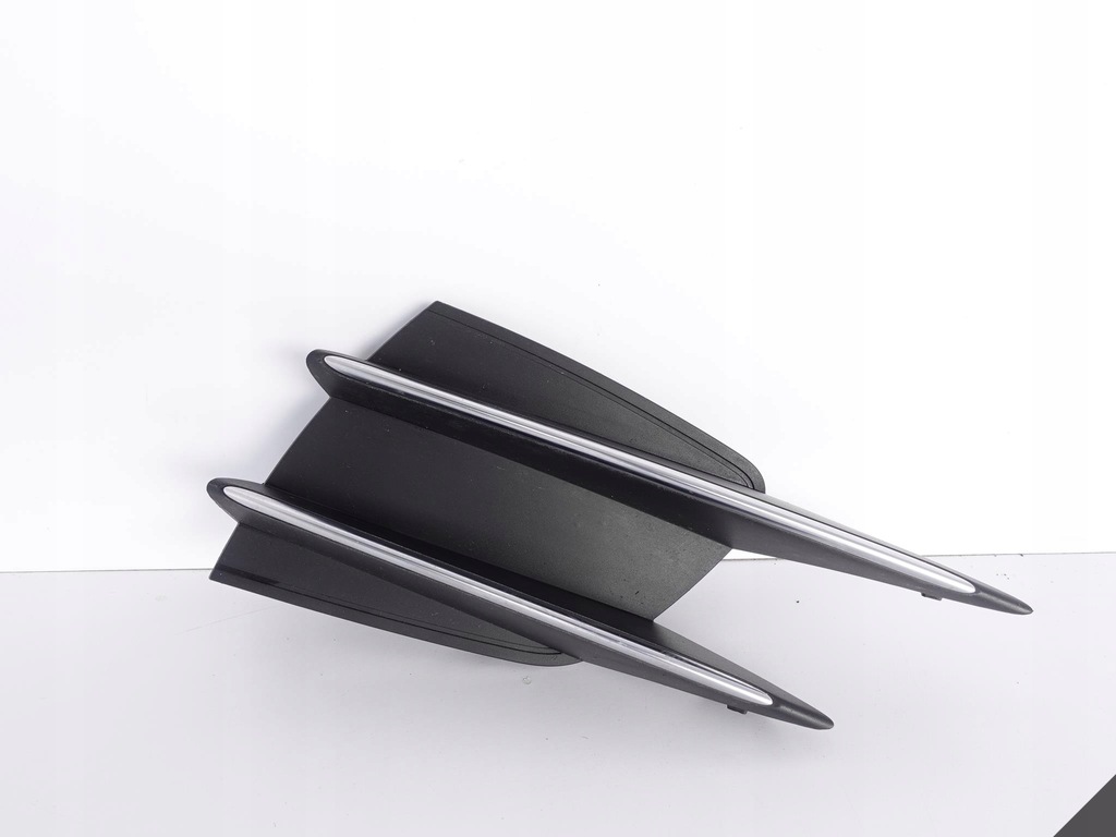 фото №1, Mercedes cls c257 w257 amg 5.3 17- решётка правая