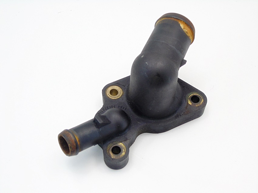 фото №2, Корпус термостата патрубок 1.6 компрессор mini cooper r50 r52 r53 75127340