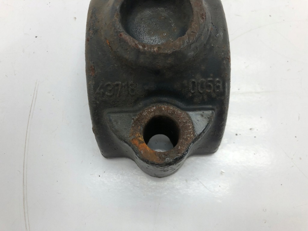 Man tgm tgs euro 6 кронштейн диодный мост стабилизатора задний  81437180058 в Украине