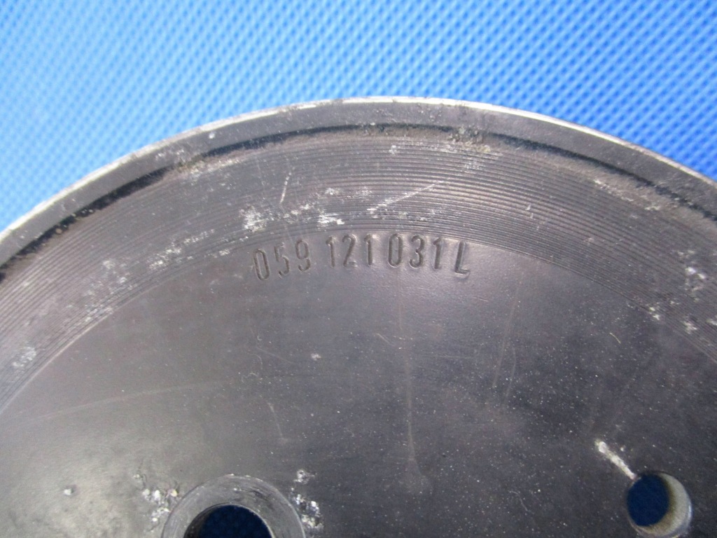 фото №3, Шкив насоса воды audi a4 b8 a5 q5 3.0 tdi 059121031l